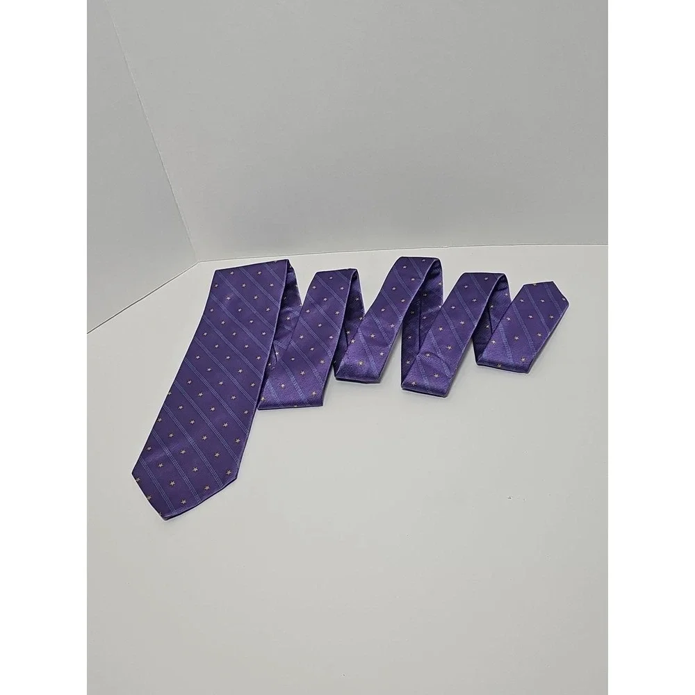 Brooks Brothers Men's Purple Necktie 100%‎ Silk Hand Made  in USA